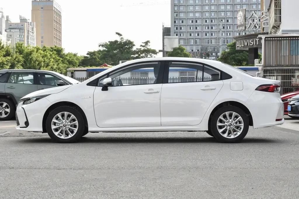 卡羅拉時光之旅，傳奇上市歷程記錄