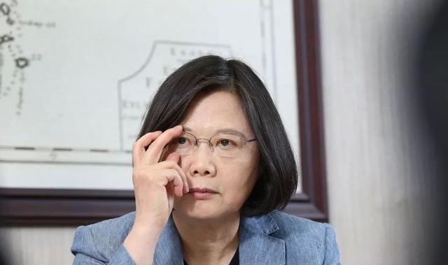 電視英文表達(dá)及其詞匯力量與自我成長的魔力