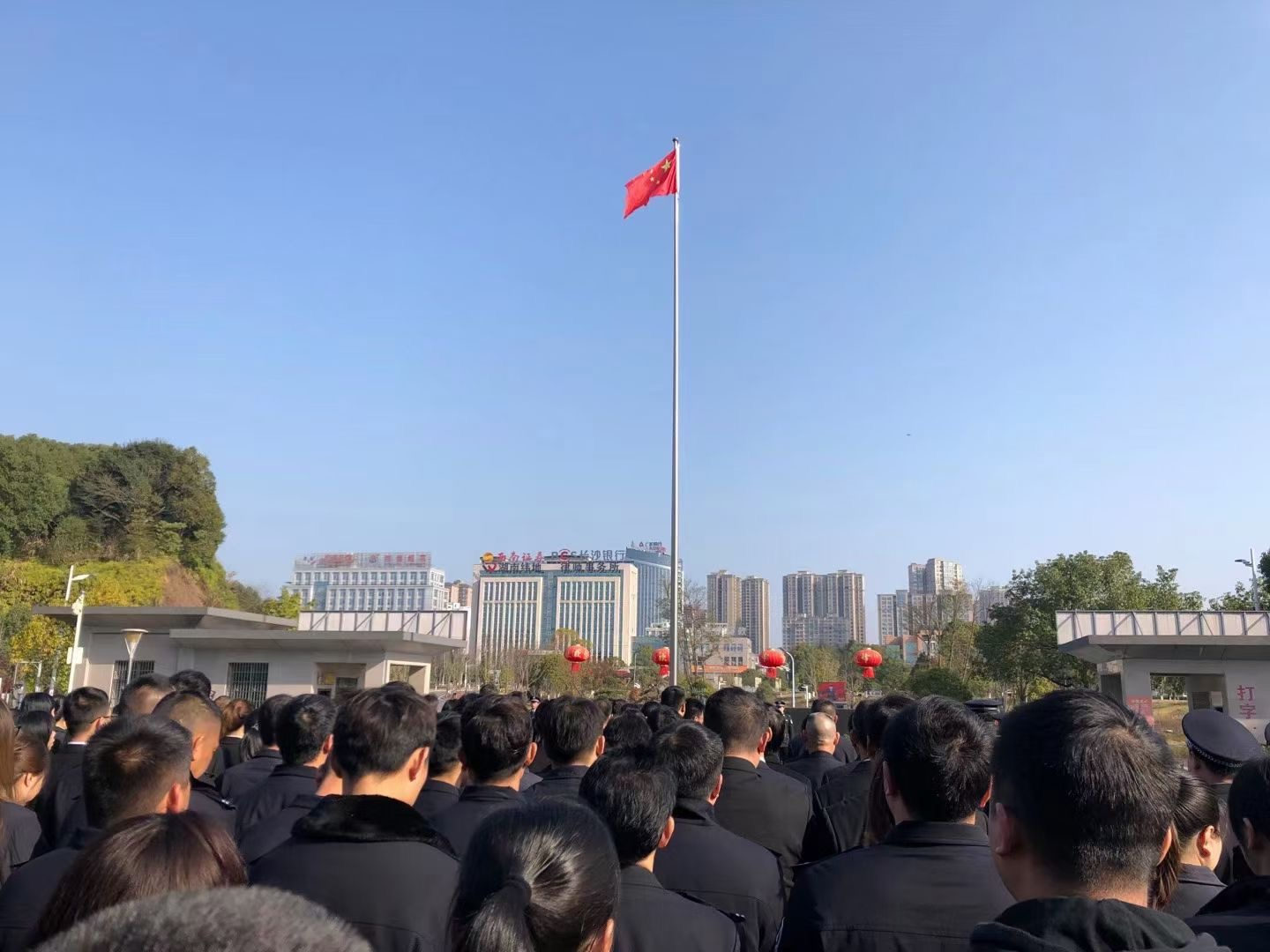 最新瀏陽(yáng)法院內(nèi)的溫馨日常