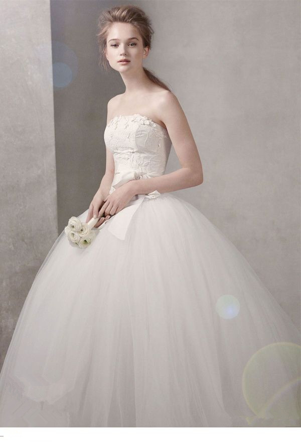 最新款婚紗照，愛的綻放與友情的紐帶時(shí)光紀(jì)念冊(cè)