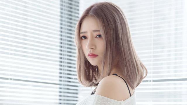催眠高莜柔，變化、學(xué)習(xí)與自信的力量最新章節(jié)